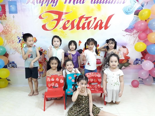 Tết Trung thu “Đêm hội trăng rằm” cho các cháu tại Anh Ngữ Bingo